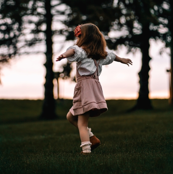 Misha & Puff Ricrac Pinafore 5y - Picture 9 of 11